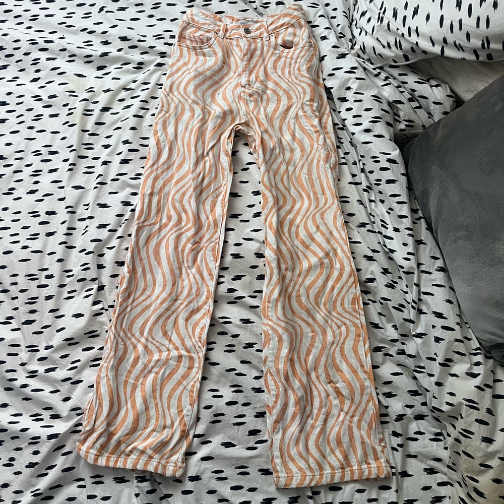 Zara jeans